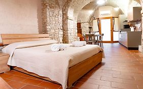 Loft nel cuore di Assisi - 50 mt da Carlo Acutis